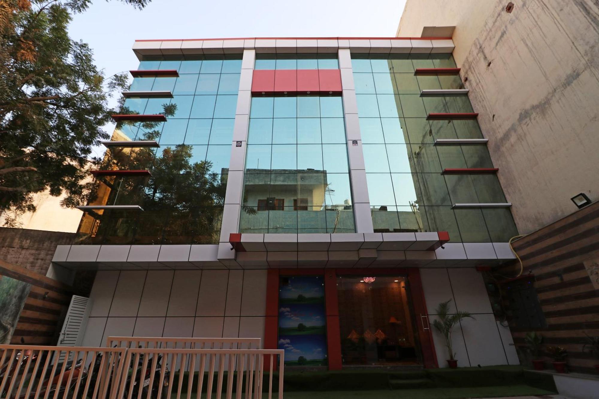 Hotel O Cloud Nova Deli Exterior foto